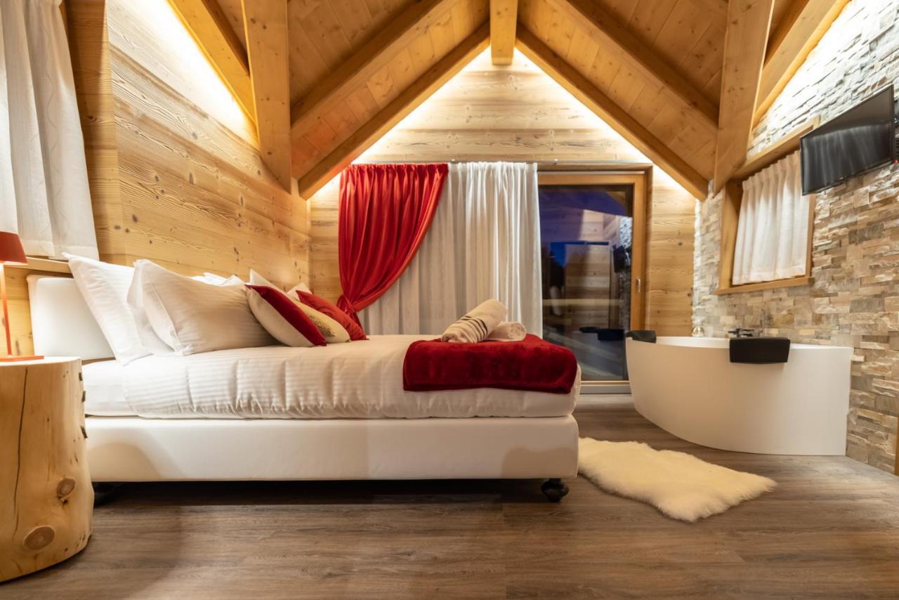 Chalet Imbosc'Che - 5 Beautiful Rooms In Charming B&B Ливиньо Экстерьер фото